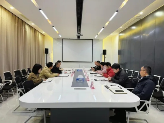 市網(wǎng)信中心調(diào)研市古鎮(zhèn)智慧公司黨建工作并指